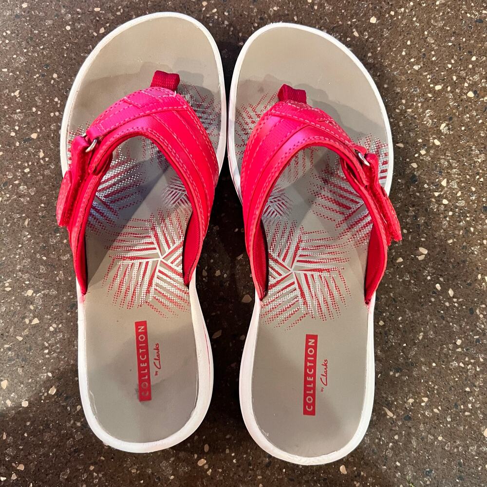 Clarks Cloudsteppers Cushionsoft Red Sandals Size… - image 2